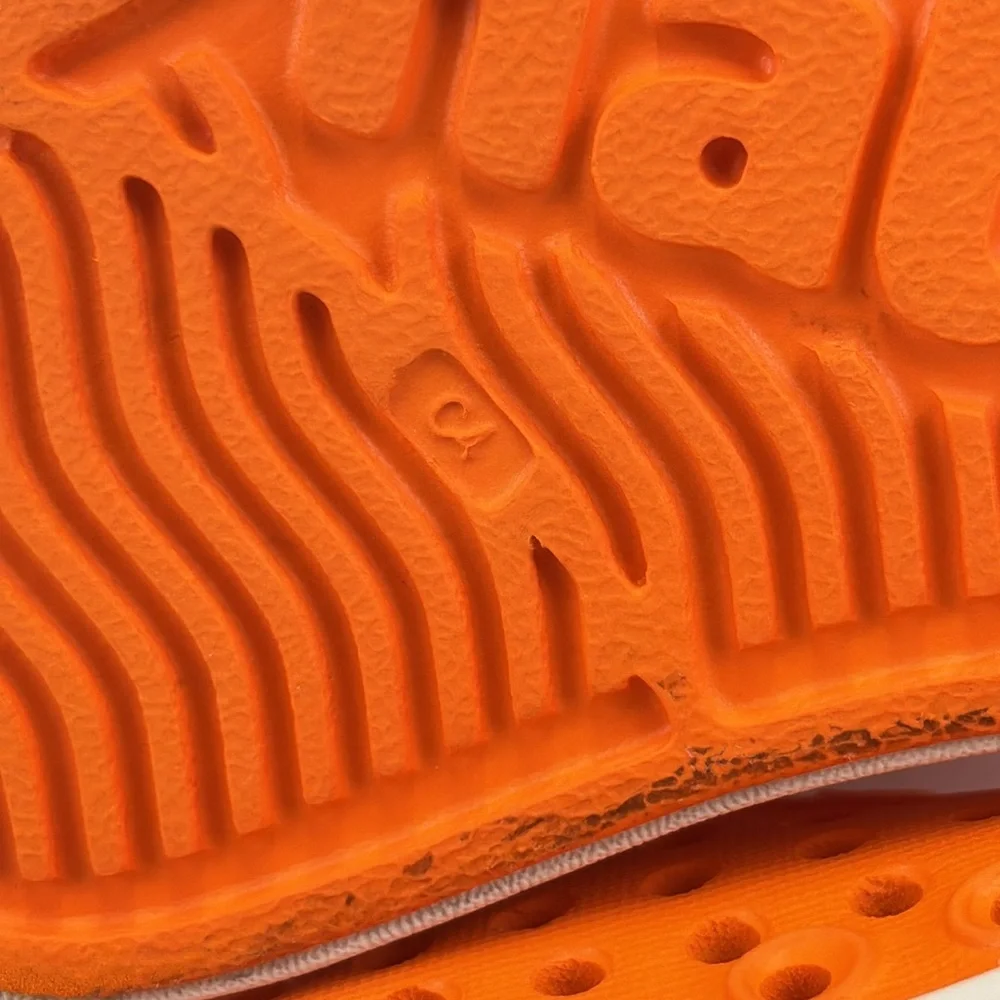 NATIVE Jefferson Orange SlipOn Waterproof Shoes Size C4